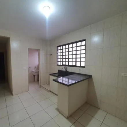 Rent this 1 bed apartment on Rua Mandaguari in Jardim Ipiranga, Maringá - PR
