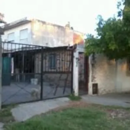 Buy this studio house on Juan Manuel Prieto 1102 in 1851 Burzaco, Argentina