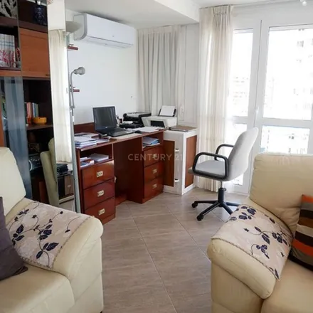 Rent this 2 bed apartment on Coblanca 30 in Avinguda de la Marina Baixa, 03509 Benidorm