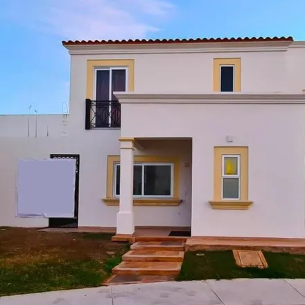Rent this studio house on Avenida Doctor Carlos Canseco in Marina Mazatlán, 82000 Mazatlán