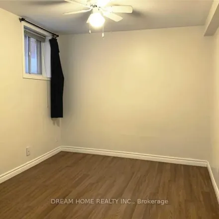 Image 3 - 17 Alexander Street, Toronto, ON M8V 1M9, Canada - Apartment for rent