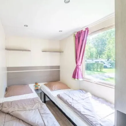 Rent this 3 bed house on Le Bourg-d'Oisans in Avenue de la République, 38520 Le Bourg-d'Oisans