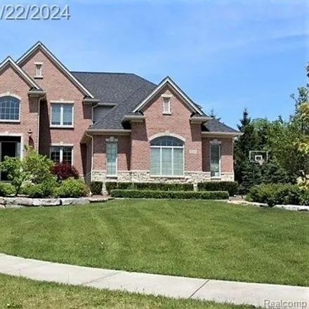 Buy this 4 bed house on 2596 Beachview Court in Troy, MI 48098