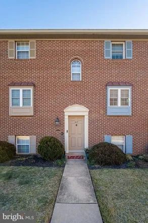 Buy this 3 bed condo on 475 Weldon Drive in West Manchester Township, PA 17404