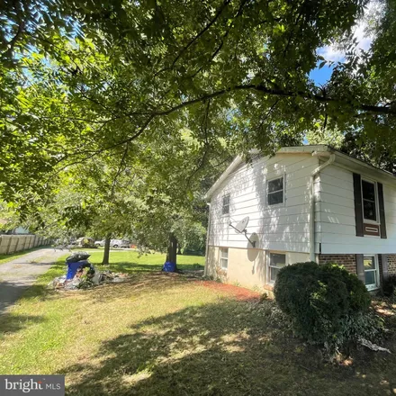 Image 4 - Old Columbia Pike, Burtonsville, Montgomery County, MD 20866, USA - House for sale