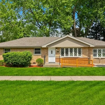 Buy this 3 bed house on 8196 State Road in Burbank, IL 60459