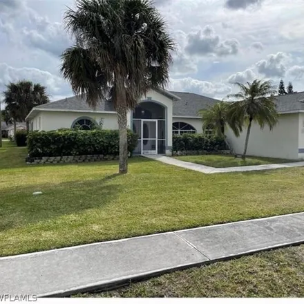 Image 1 - Connie Avenue North, Lehigh Acres, FL 33976, USA - House for rent