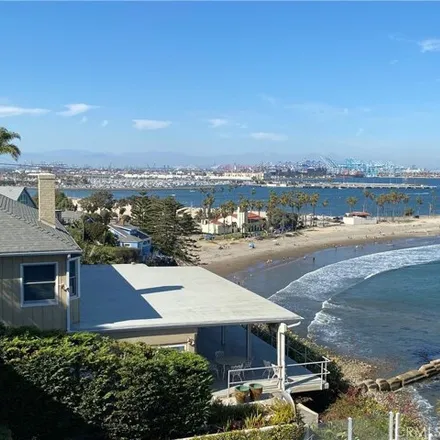 Image 3 - 4026 Bluff Place, Los Angeles, CA 90731, USA - House for sale