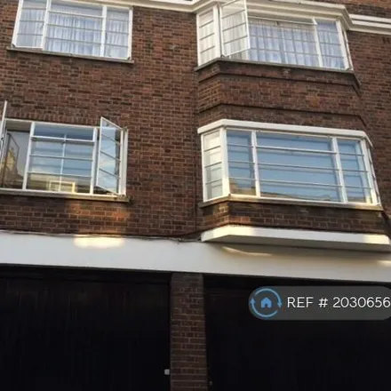Image 4 - Decadence, 36 Store Street, London, WC1E 7QB, United Kingdom - Apartment for rent