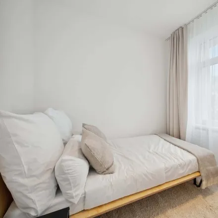 Rent this 3 bed room on Sickingenstraße 2 in 10553 Berlin, Germany
