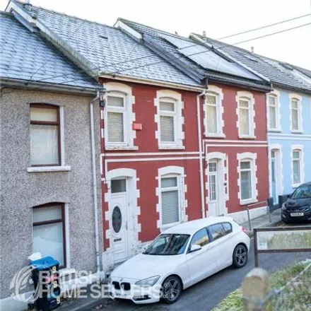 Image 1 - unnamed road, Cwmtillery, NP13 1RB, United Kingdom - Townhouse for sale