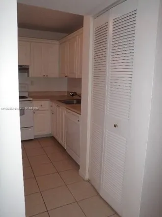 Image 7 - Cleary Court, Plantation, FL 33337, USA - Condo for rent