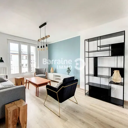 Image 9 - 1 rue du Duc d'Aumale, 29200 Brest, France - Apartment for rent