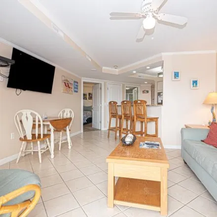 Image 9 - Makai, 4201 Coastal Highway, Ocean City, MD 21842, USA - Condo for sale