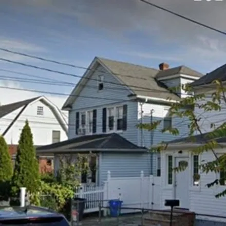 Buy this 5 bed house on 36 Miller Place in Village of Hempstead, NY 11550