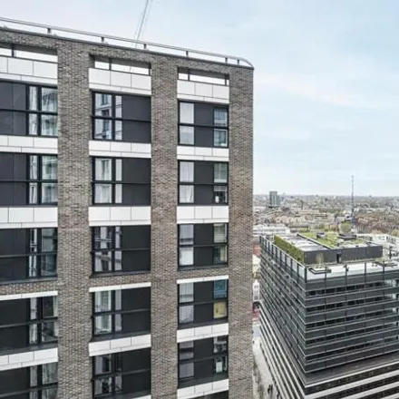 Image 8 - Altitude, Alie Street, London, E1 8NF, United Kingdom - Apartment for rent