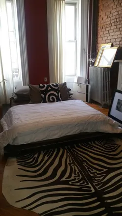 Rent this 3 bed house on New York in Prospect Heights, US