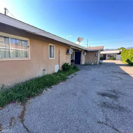 Image 6 - 1214 Huff St, San Bernardino, California, 92410 - House for sale