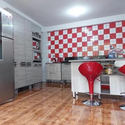 Buy this 5 bed house on Rua Alberto Müller in Limeira Baixa, Brusque - SC