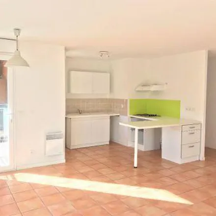 Rent this 4 bed apartment on 3 Rue Léon Cladel in 82130 Lafrançaise, France