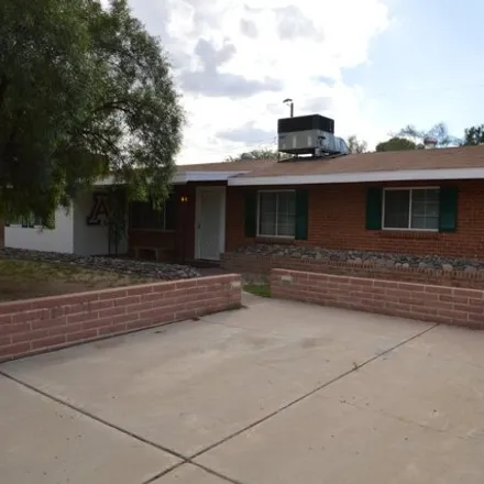 Rent this 3 bed house on 235 North Bentley Avenue in Tucson, AZ 85716