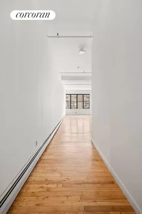 Image 2 - 84 North 9th Street, New York, NY 11249, USA - Condo for rent