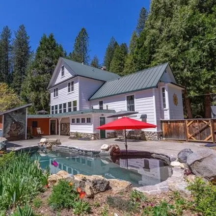 Buy this 5 bed house on Alta Bonny Nook Road in Alta, Placer County