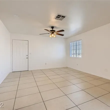 Image 3 - 6989 Appleton Drive, Clark County, NV 89156, USA - Duplex for rent