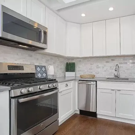Rent this 2 bed apartment on 112 Ridge Street in New York, NY 10002