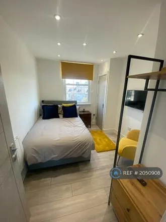 Image 5 - Parrock Street, Gravesend, DA12 1EN, United Kingdom - Apartment for rent