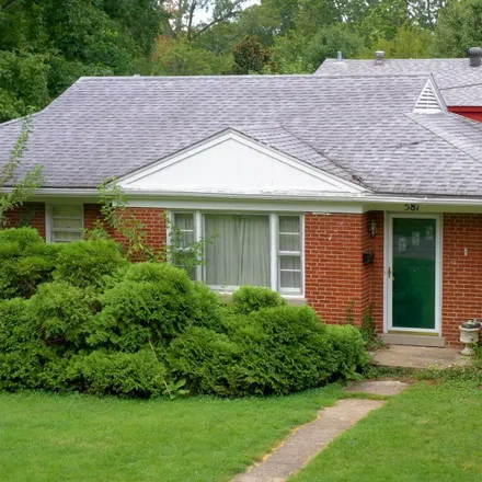 Buy this 3 bed house on 569 Claymont Drive in Lexington, KY 40503