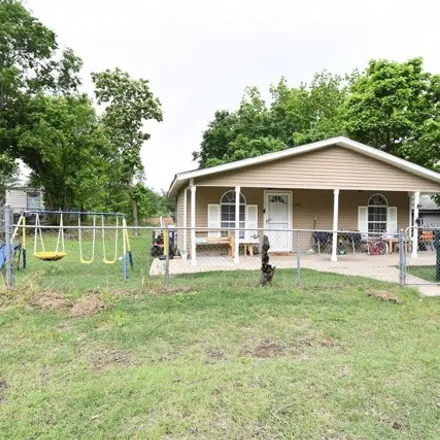 Buy this 3 bed house on 372 North Franklin Avenue in Sand Springs, OK 74063