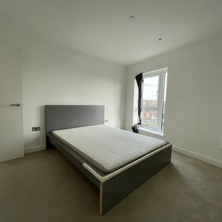 Image 5 - Celeste House, Aerodrome Road, London, NW9 5GW, United Kingdom - Apartment for rent
