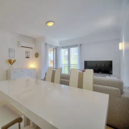 Image 3 - Shakespeare EDF, Rue William Shakespeare, 06407 Cannes, France - Apartment for rent