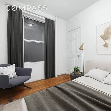 Image 2 - 154 West 93rd Street, New York, NY 10025, USA - House for rent
