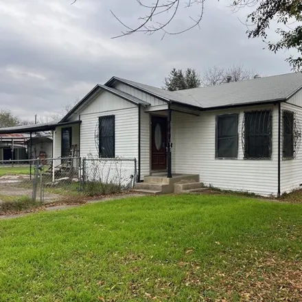 Image 3 - 843 Hoover Ave, San Antonio, Texas, 78225 - House for sale