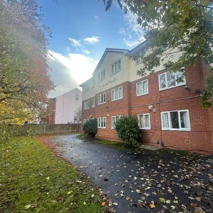 Buy this 1 bed apartment on New Lane/Guildford Road in New Lane, Worsley