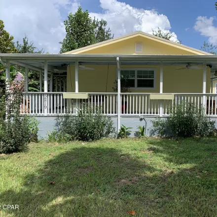 Buy this 3 bed house on 5238 Blue Springs Road in Jackson County, FL 32446