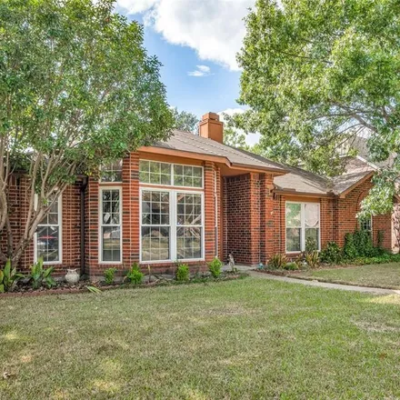 Image 3 - 7026 Lo Chalmers Lane, Garland, TX 75043, USA - House for sale