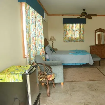 Rent this 1 bed house on Bahamas