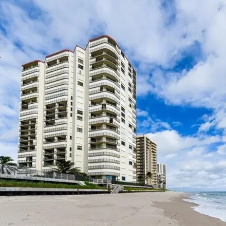 Image 1 - 5406 North Ocean Drive, Palm Beach Isles, Riviera Beach, FL 33404, USA - Condo for rent