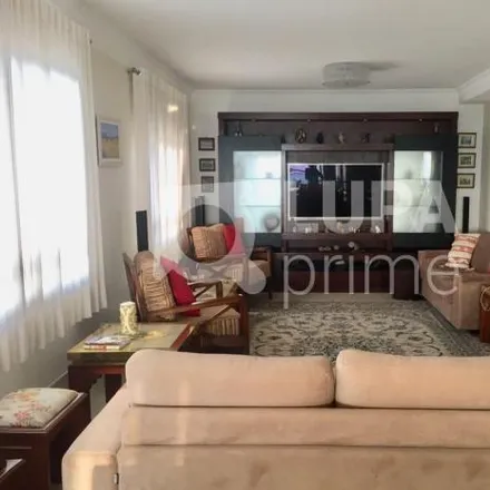 Buy this 3 bed apartment on Avenida Armando Ferrentini 308 in Liberdade, São Paulo - SP