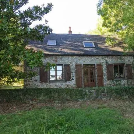 Image 2 - Place du Presbytère, 50720 Barenton, France - House for sale