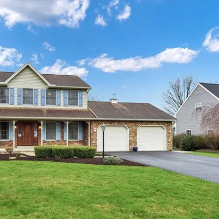 Buy this 3 bed house on 284 Clover Lane in North Londonderry Township, PA 17078