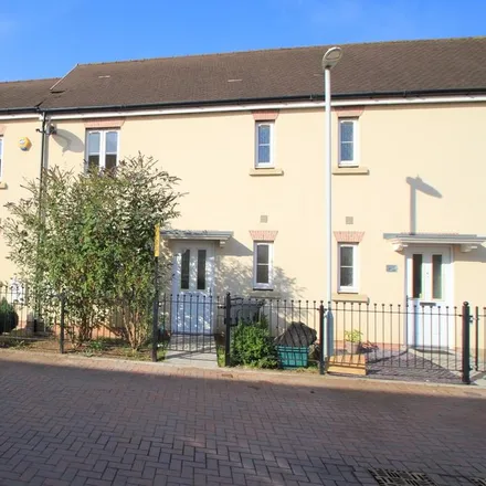 Rent this 3 bed townhouse on 62 Swannington Drive in Gloucester, GL2 2HD