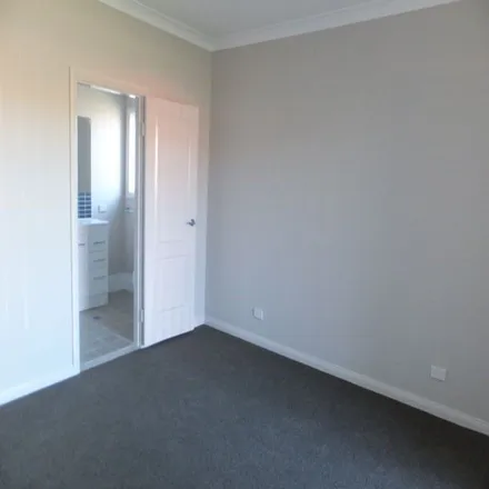 Image 2 - 421-425 Peel Street, Tamworth NSW 2340, Australia - Apartment for rent