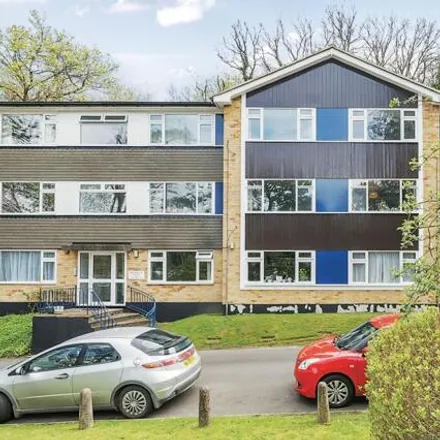 Image 8 - Elgin Crescent, Tandridge, CR3 6NF, United Kingdom - Apartment for sale