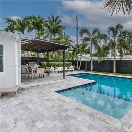 Buy this 2 bed house on 971 North 14th Avenue in Hollywood, FL 33020