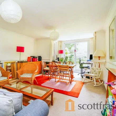 Rent this 2 bed apartment on Apsley Court in 318 Woodstock Road, Oxford