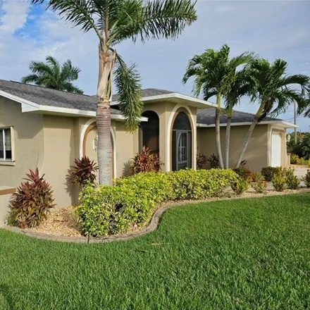 Image 3 - 505 Gleason Parkway, Cape Coral, FL 33914, USA - House for sale